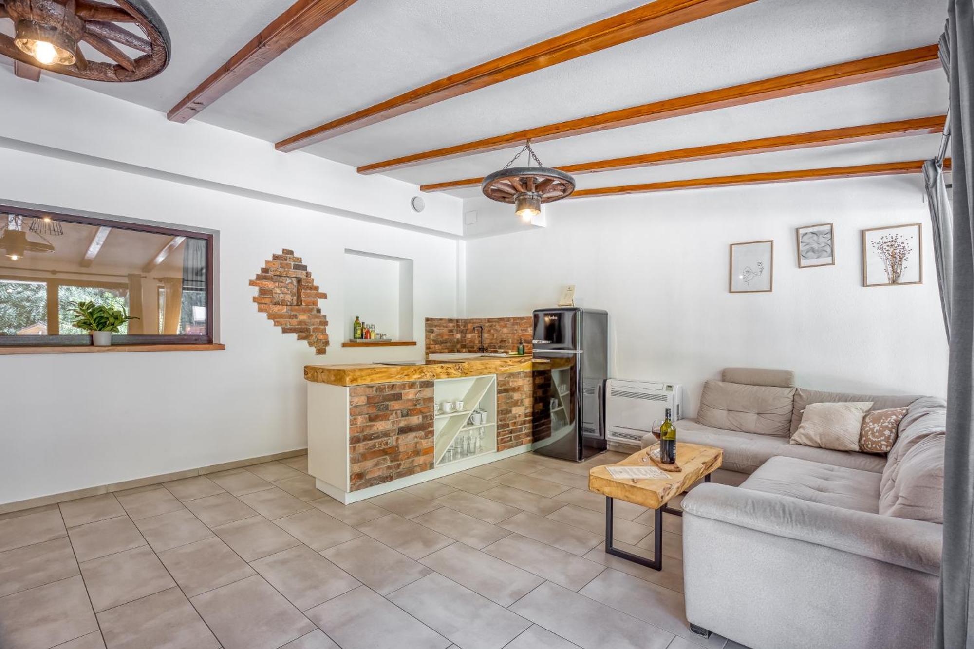 Apartmán Bajsova Domacija Podčetrtek Pokoj fotografie