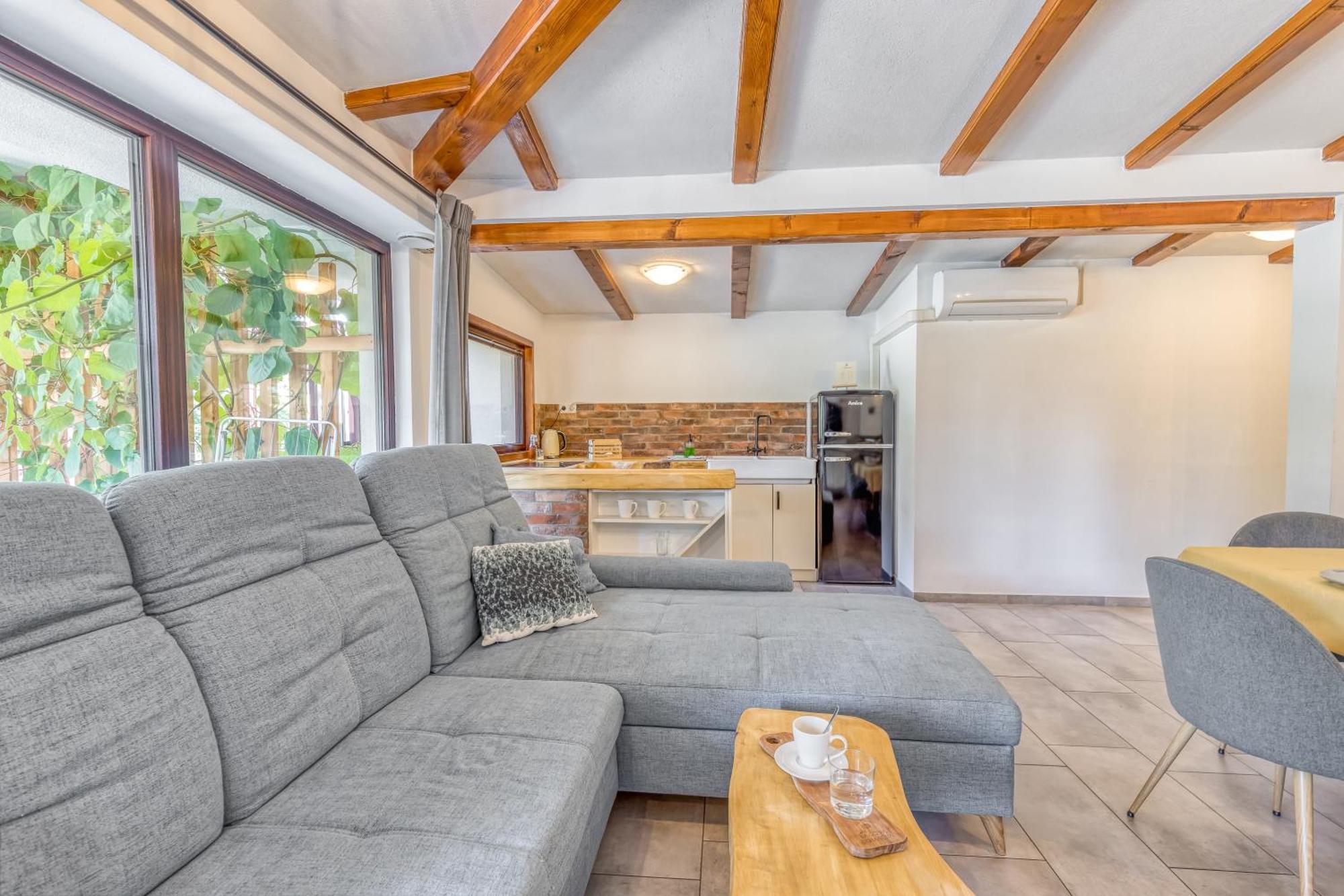 Apartmán Bajsova Domacija Podčetrtek Pokoj fotografie
